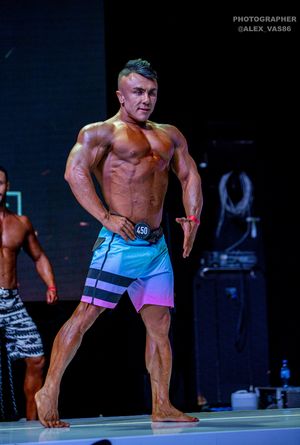 MEN‘S PHYSIQUE НОВИЧКИ